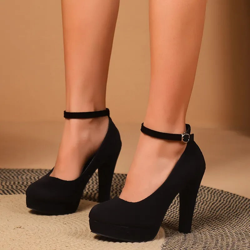 Nena | Elegant Black Heels