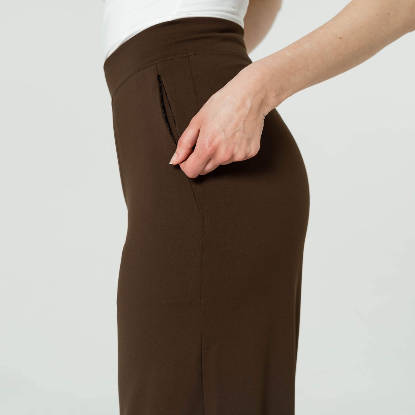 Alexes | Comfy Stretch Pants