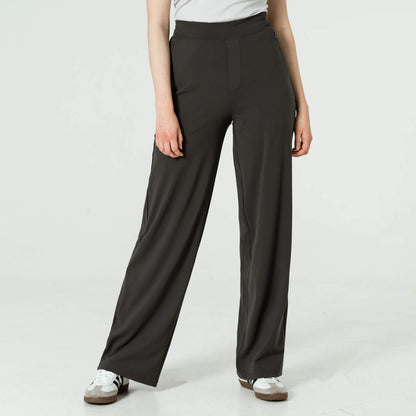 Alexes | Comfy Stretch Pants