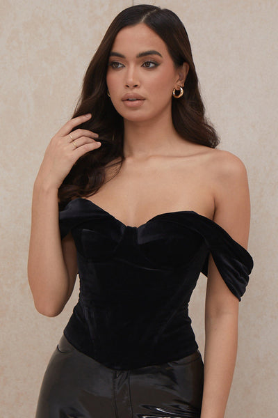Yzze | Black Velvet Draped Corset