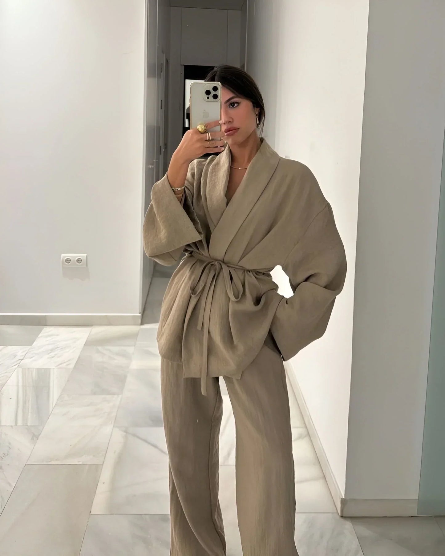 Yasmine | Linen Kimono Set with Minimalist Elegance