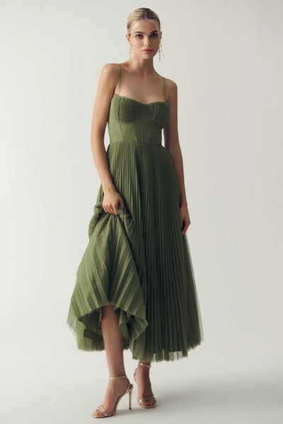 Olivia Dress | Modern Elegance with an Open Back