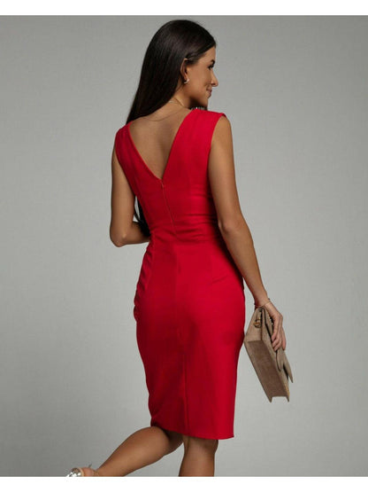 Nadinee - V-Neck Dress With Slit