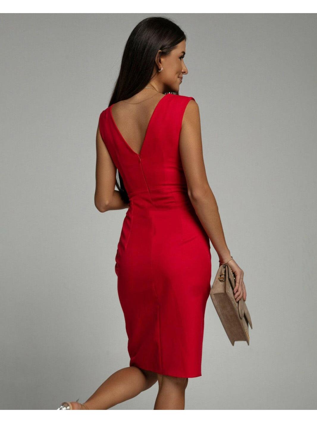 Nadinee - V-Neck Dress With Slit