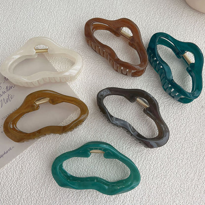 Ruby Stylish Hair Claw Clips