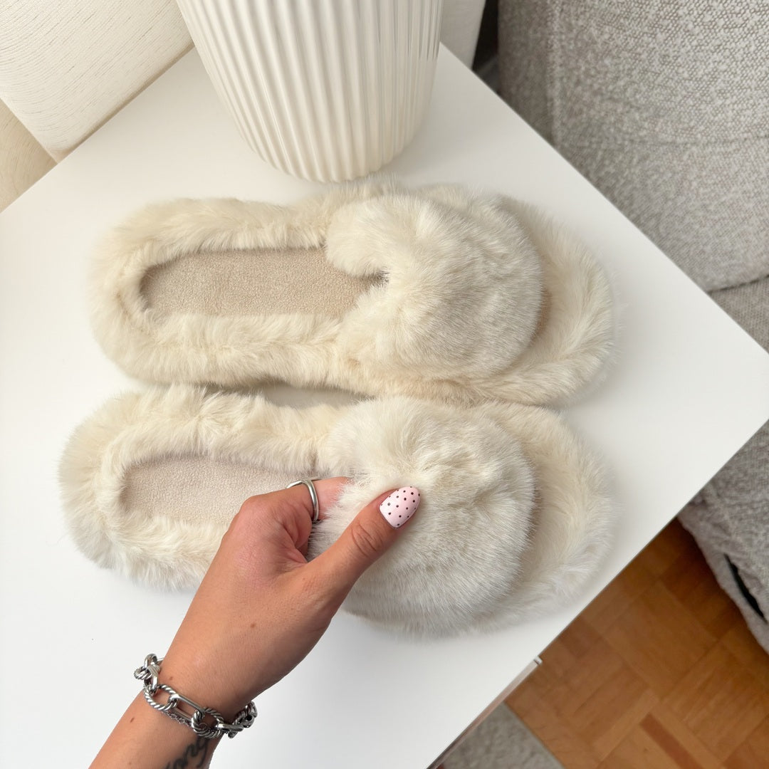 Alicia Faux Fur Slippers